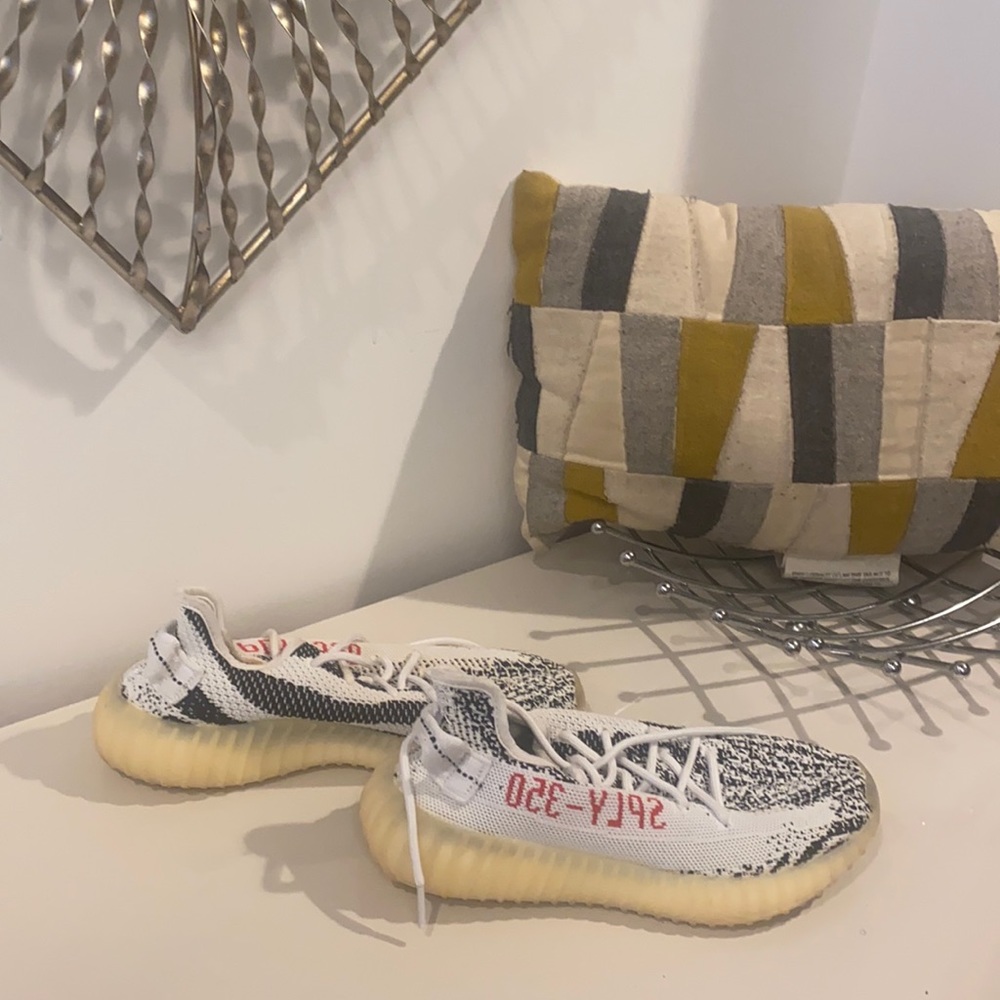 Off-White Low Top | YEEZYS | Worn Once